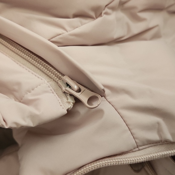 Light Pink Puffer Foldable Jacket with Hood - Picture 4 of 5